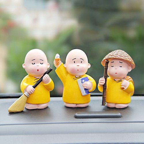 Dummy Statue Style Dashboard Toy | Carzstore.pk